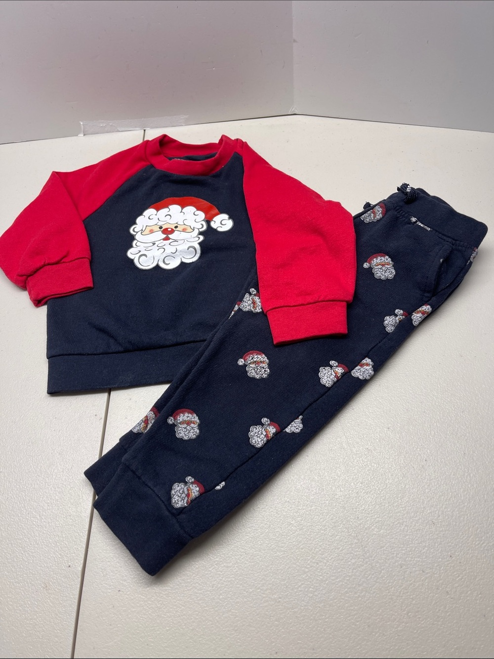 Free Planet Kids Navy and Red Santa Sweatshirt & Jogger Set. Size 3T